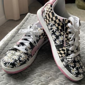 Airwalk Debz Womens Sneakers